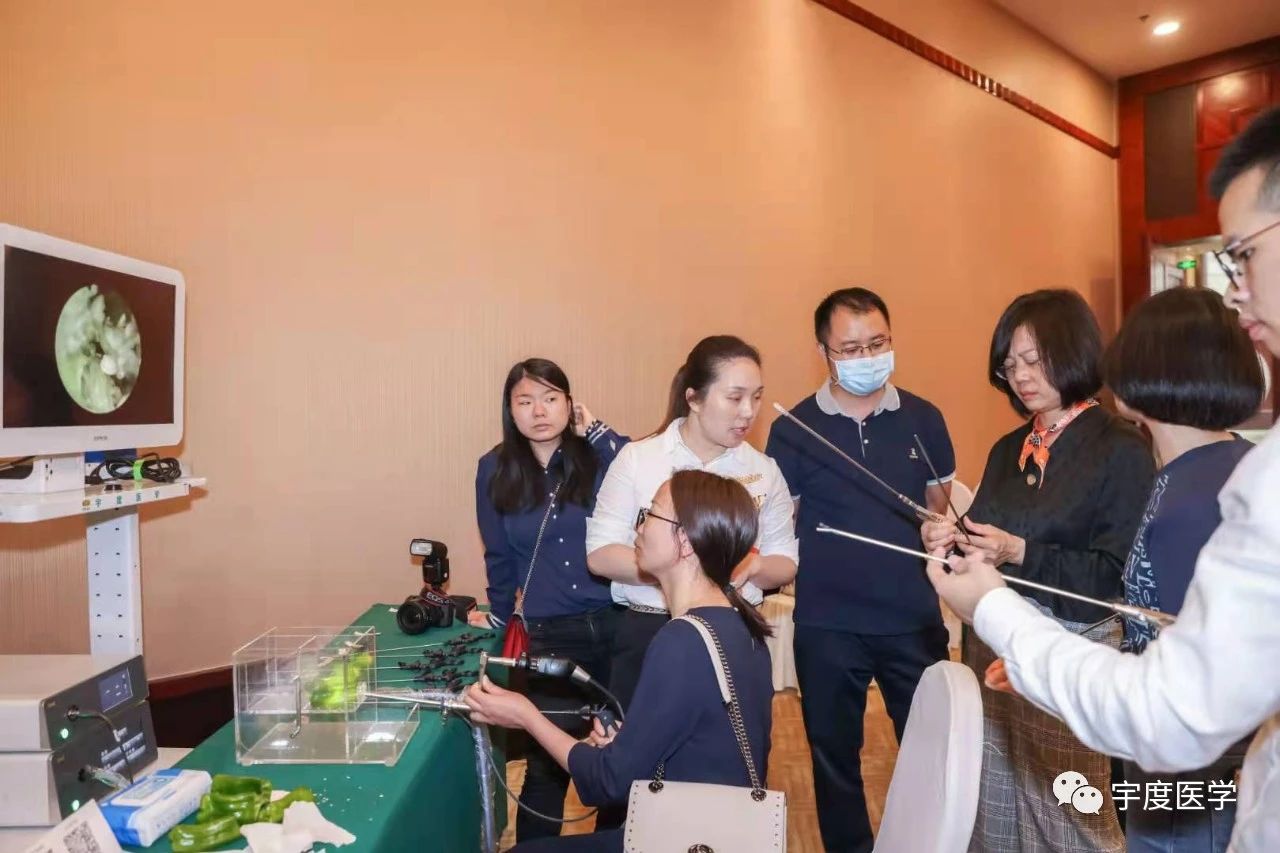 第五届重庆宫腔镜规范化诊治及微创生殖学术会议,宇度医学协办手把手培训班8 第五届重庆宫腔镜规范化诊治及微创生殖学术会议,宇度医学协办手把手培训班8